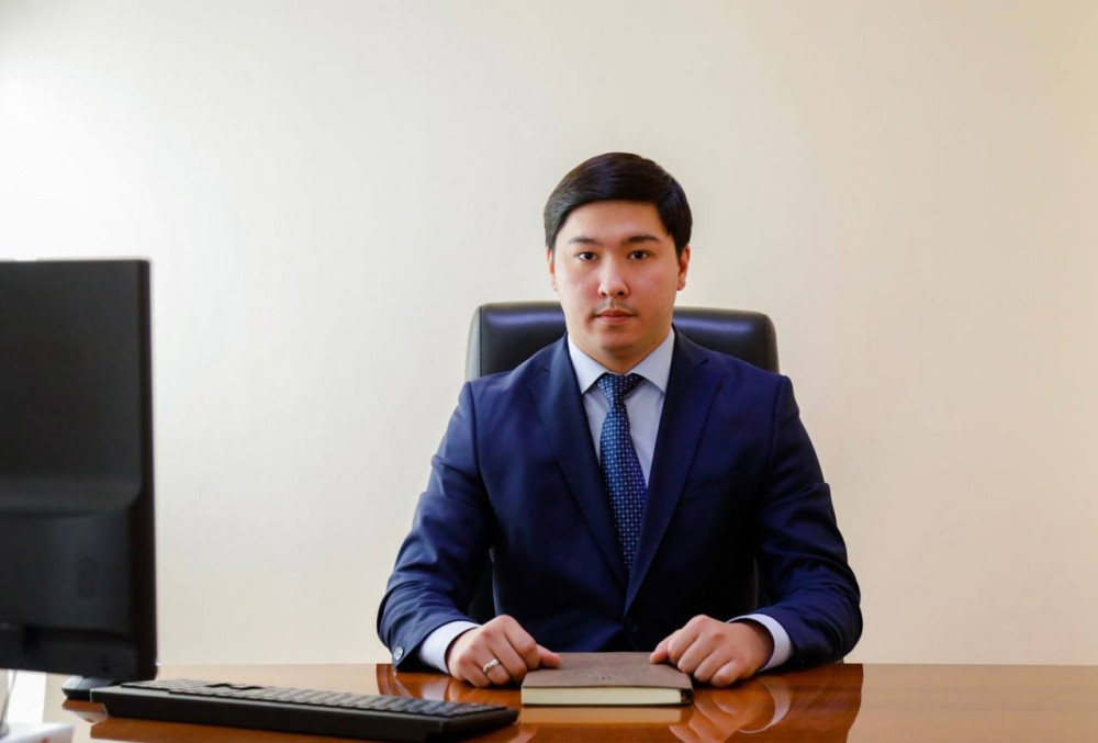 Астананың екі бірдей ауданына жаңа әкімдер сайланды