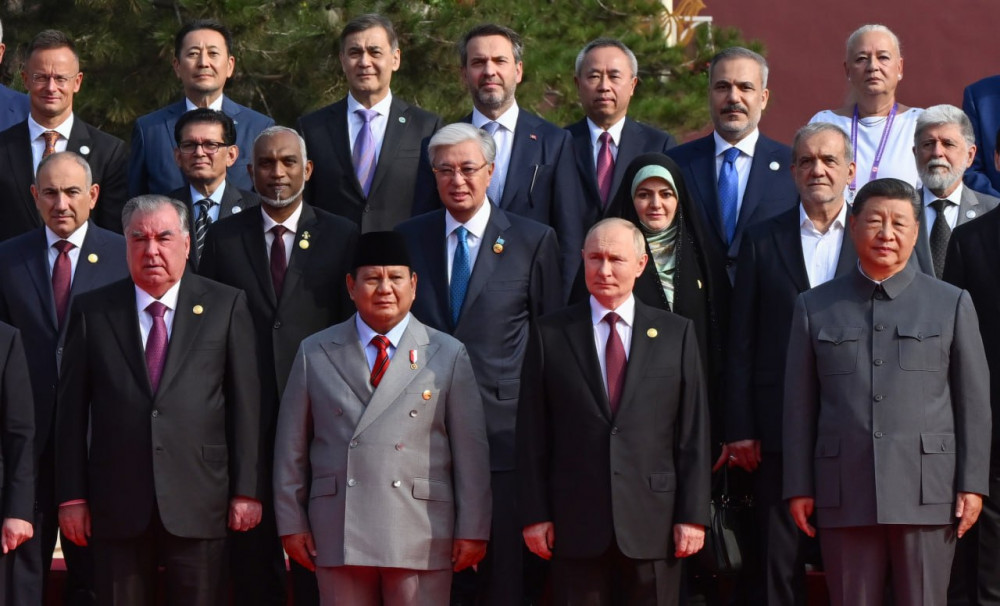 Қасым-Жомарт Тоқаев Қытайдағы әскери парадты тамашалады