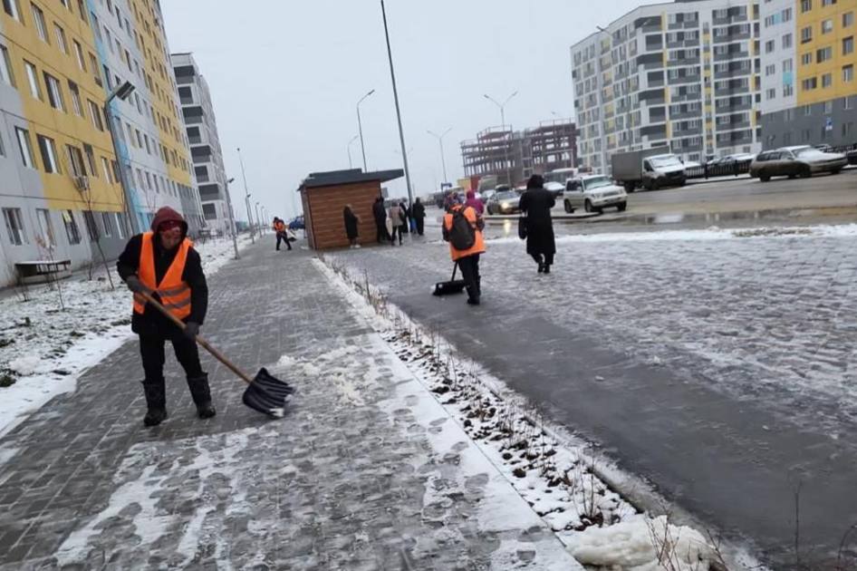 Астанада қар тазалау жұмыстары қарқынды жүргізілуде