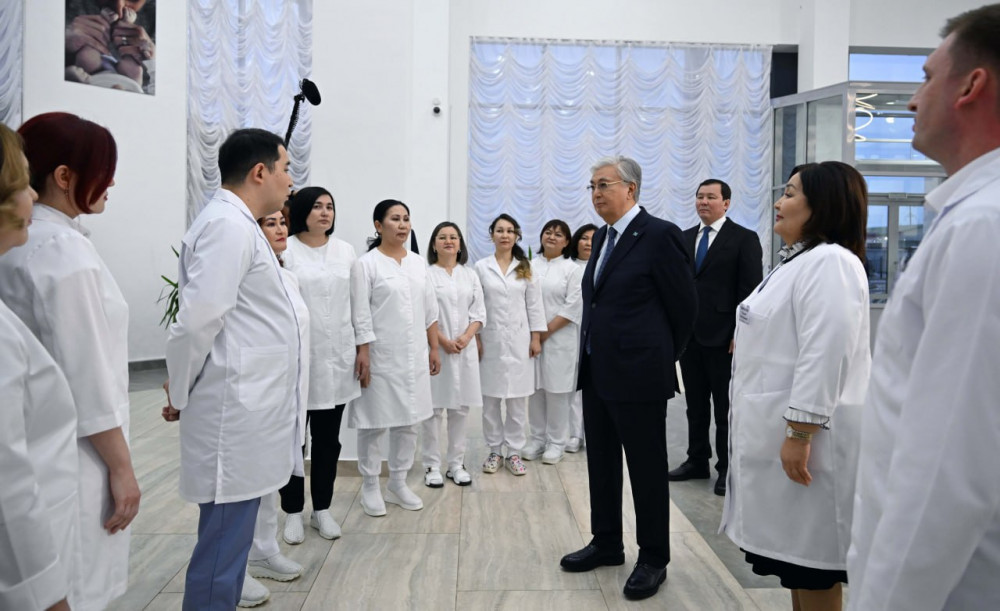Президент Ақтөбе облыстық перинаталдық орталығының қызметімен танысты