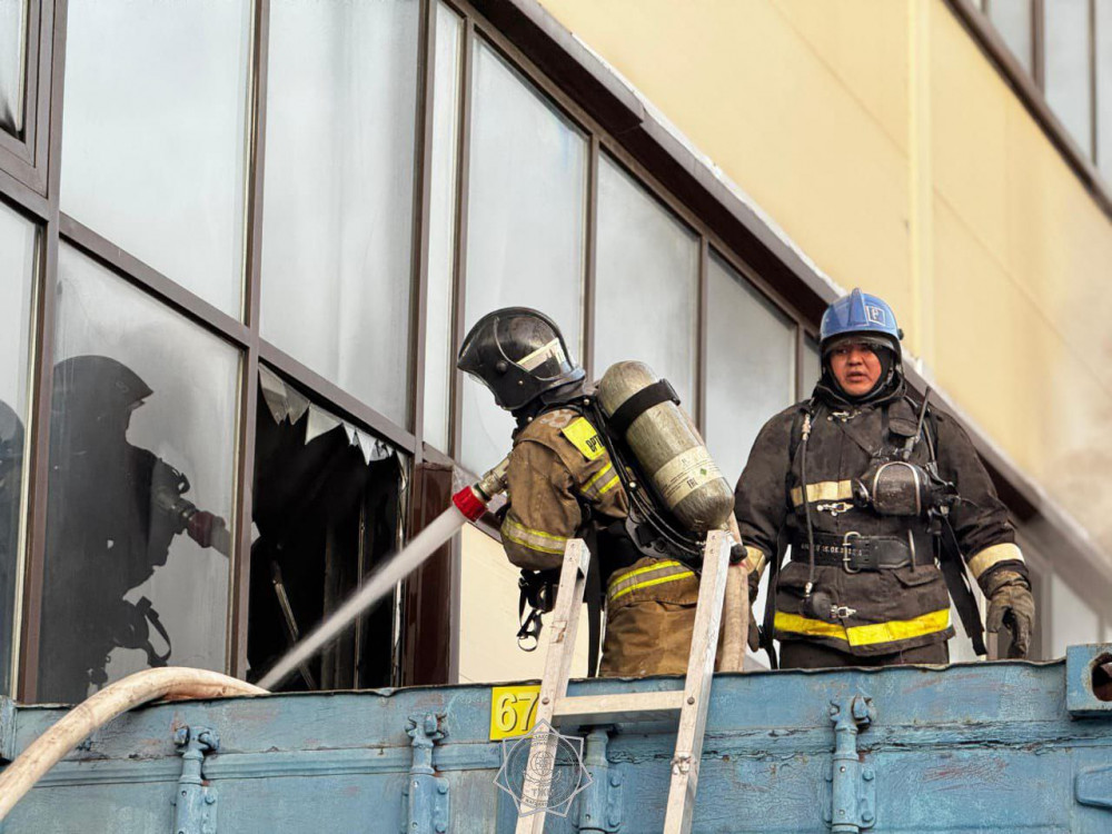 Астанада "Биг Шанхай" базары өртенді