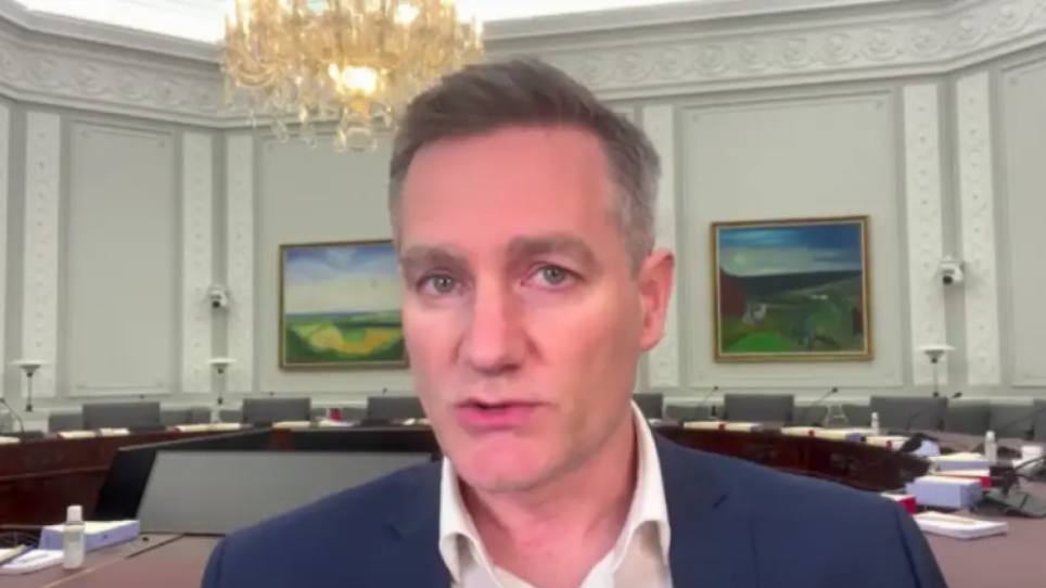 Трамп – Венесуэланың уақытша президенті, Куба АҚШ-пен соғысқа дайын, Иран қатаң ескерту жасады