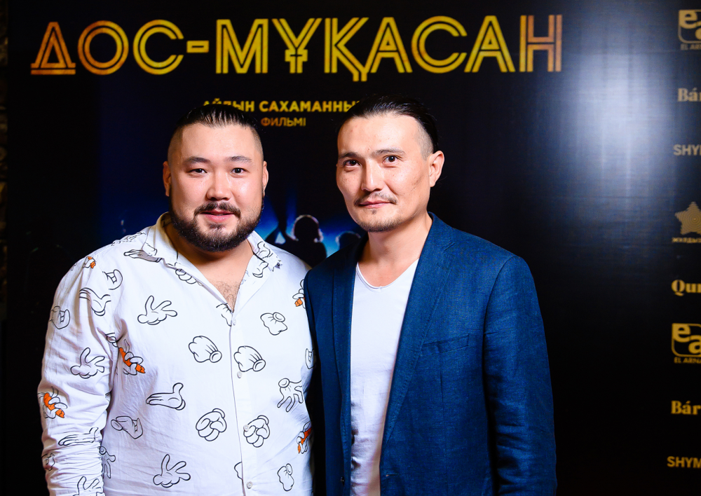 Порно немересі әжесі ұлы мама