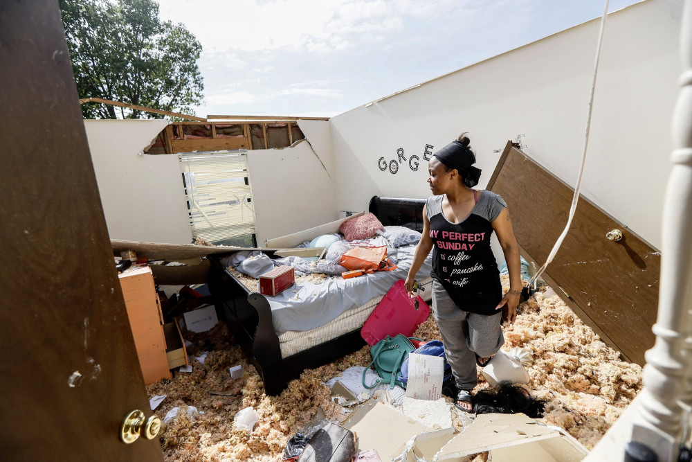 АҚШ-та торнадо салдарынан 130 адам зардап шекті