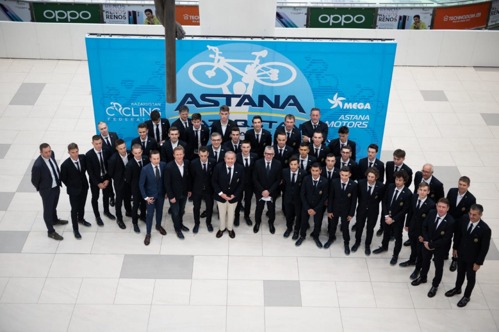 «Астана» кәсіби велокомандасының ресми тұсаукесері өтті