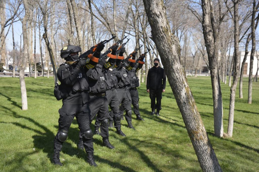 Таразда Халық Қаһарманы Ғазиз Байтасовқа арналған ескерткіш ашылды