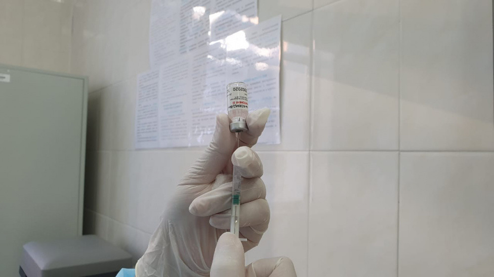 Астанаға COVID-19-ға қарсы 2 мыңнан астам вакцина дозасы жеткізілді