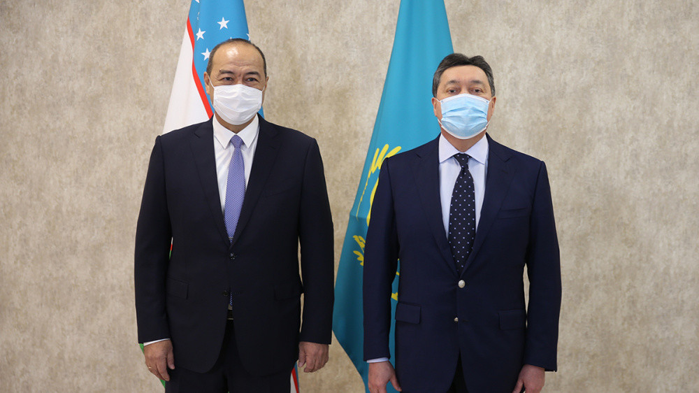 Қазақстан мен Өзбекстан Премьер-министрлері келіссөз өткізді  