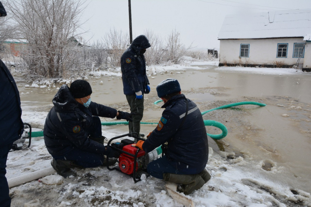 Алматы облысының үш елді мекенін су басты