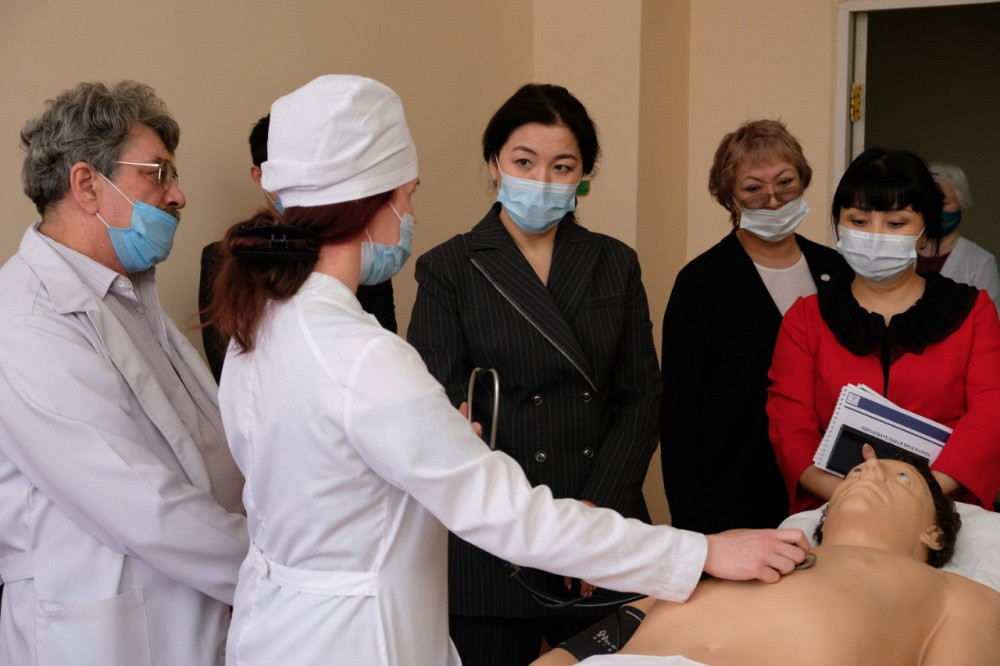 Вице-министр Қарағанды медицина университетінің﻿ жұмысымен танысты