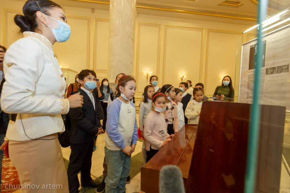 Әлеуметтік осал отбасынан шыққан балалар «Астана Операда» қонақта болды
