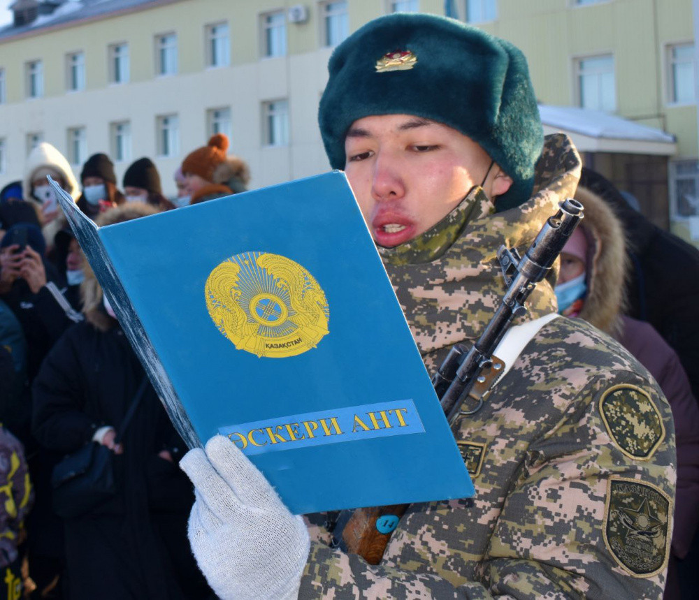 Десантшылар ант қабылдады